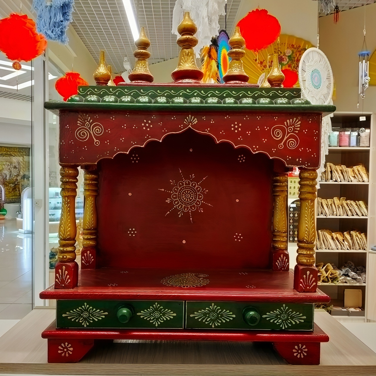 Алтарь